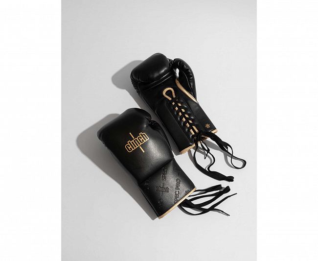 Перчатки боксерские Clinch SpecPro Lace-Up черно-золотые фото 10