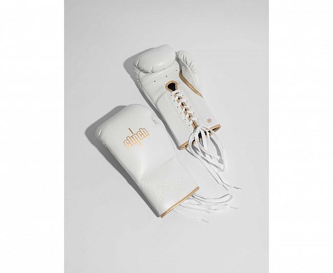 Перчатки боксерские Clinch SpecPro Lace-Up бело-золотые фото 14